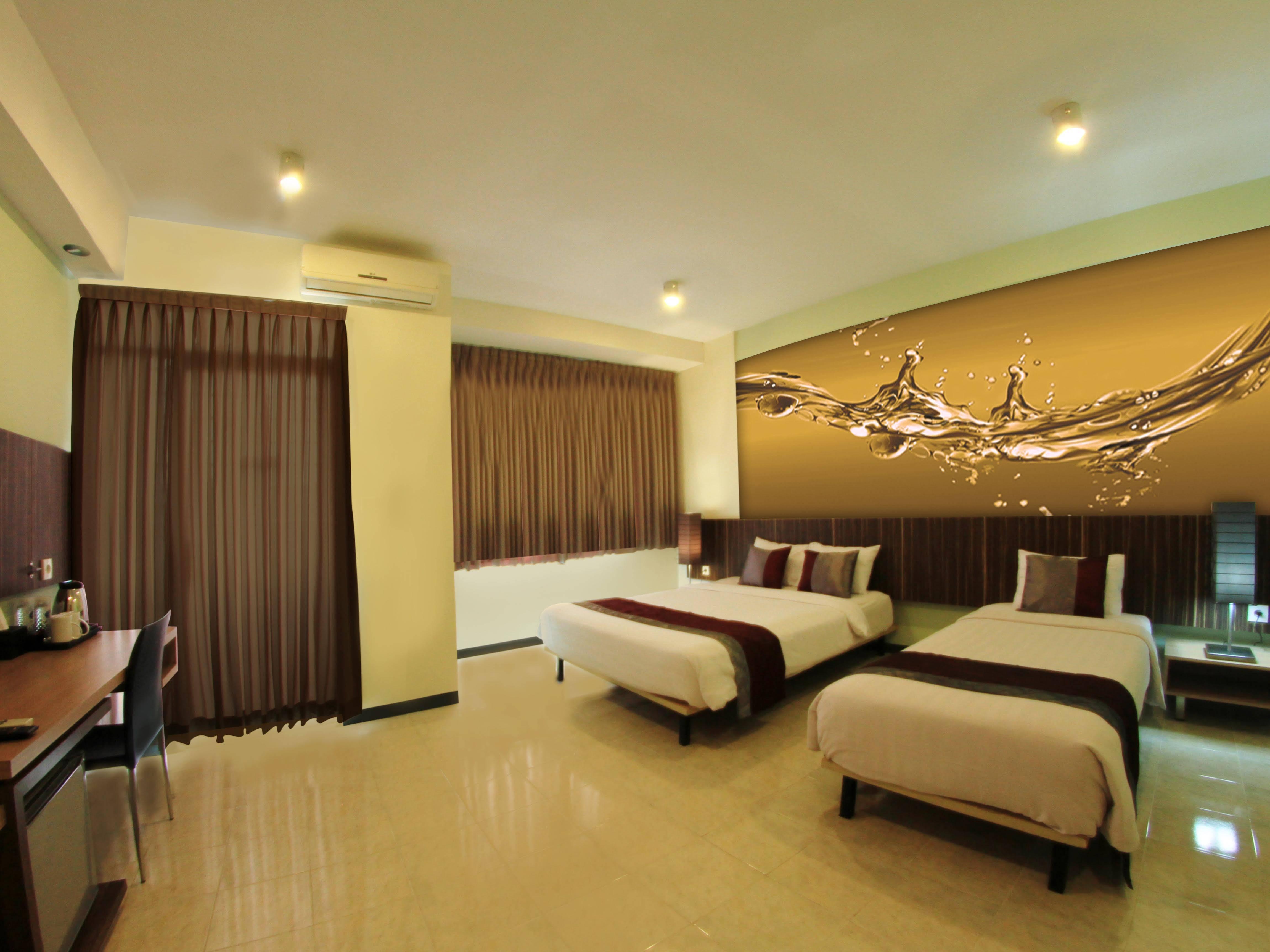 Valore Hotel Cimahi Exterior foto